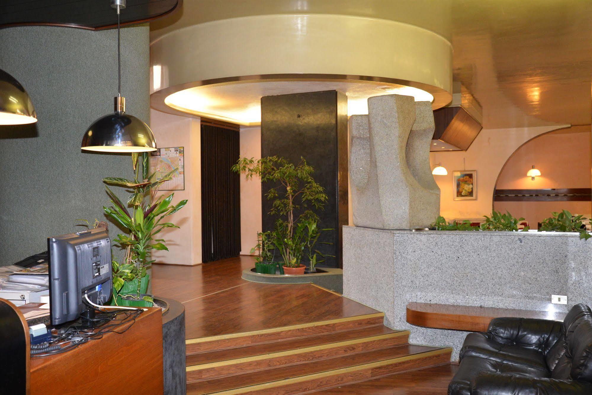 Hotel Salieri Legnago Eksteriør bilde
