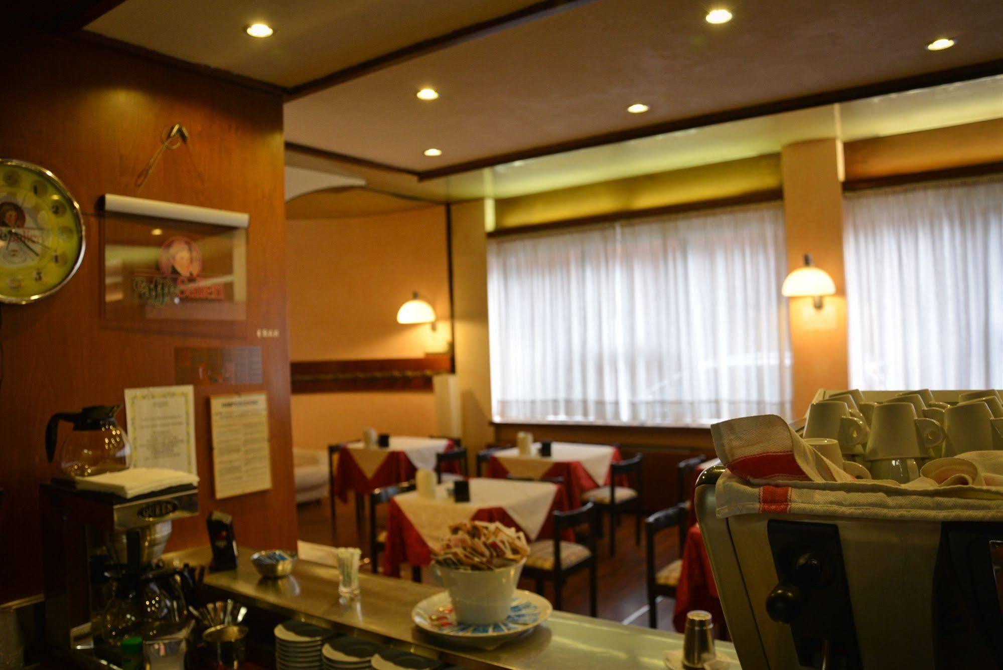 Hotel Salieri Legnago Eksteriør bilde