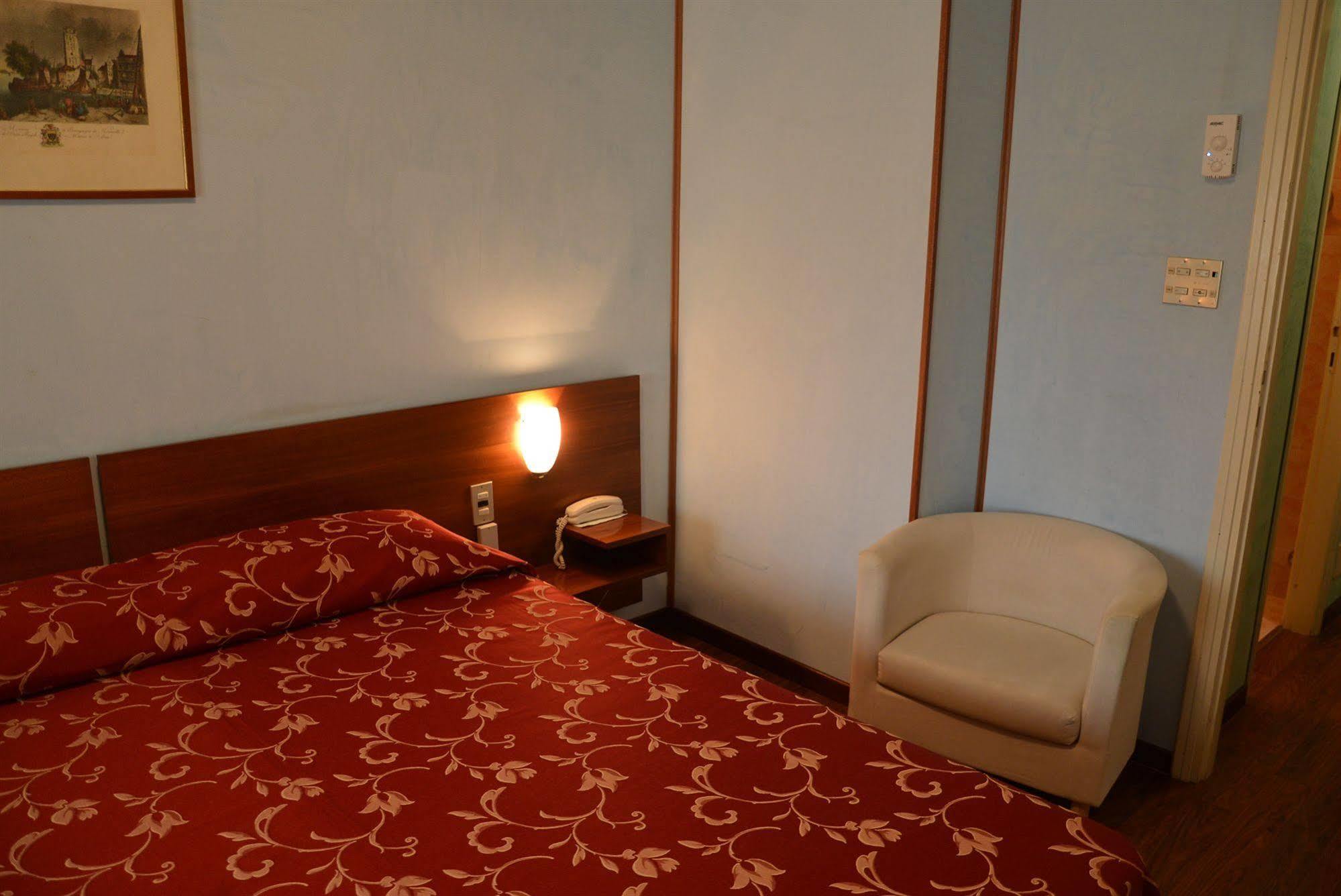 Hotel Salieri Legnago Eksteriør bilde